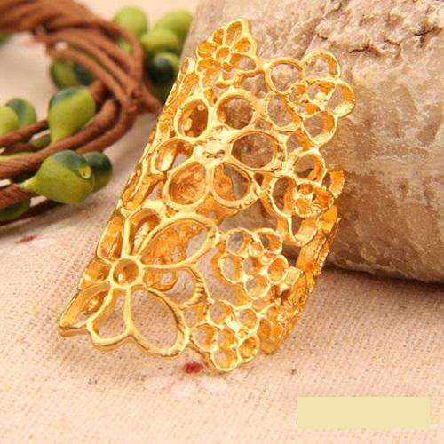 LADIES ELEGANT GOLDEN FLOWER PATTERN RING
